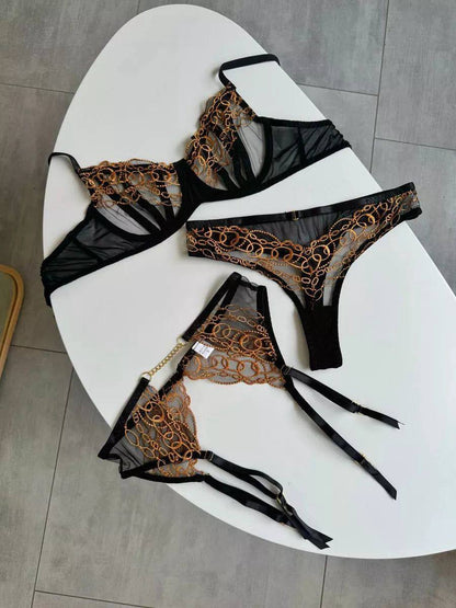 LIORA EMBROIDERY GARTER SET